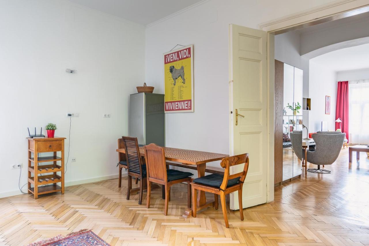 Bright & Spacious Loft With Basilica View ブダペスト エクステリア 写真